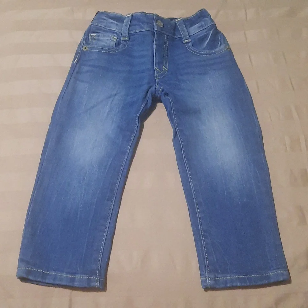 Gymboree skinny jeans size 2T boy or girl